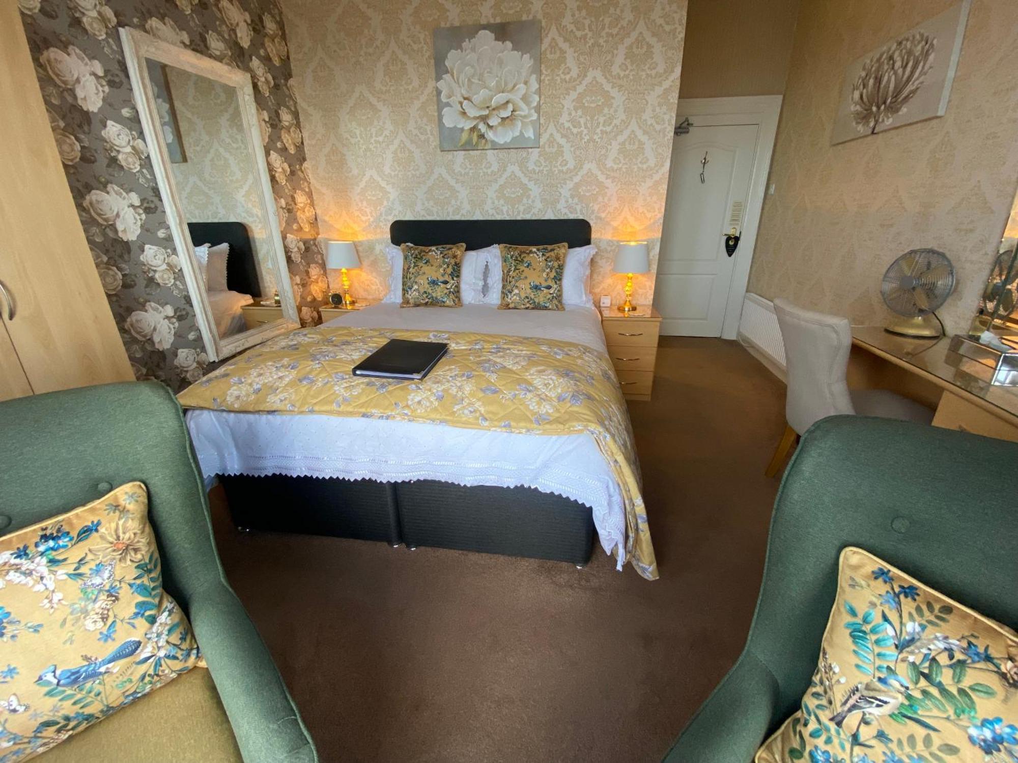Stratford House Exclusively For Adults Hotel Llandudno Exterior photo